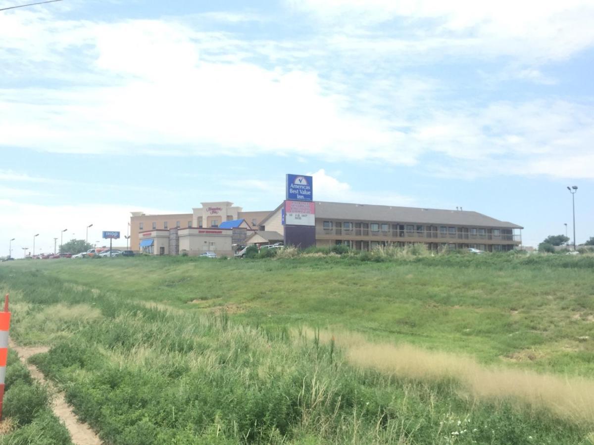 Americas Best Value Inn - Garden City Dış mekan fotoğraf