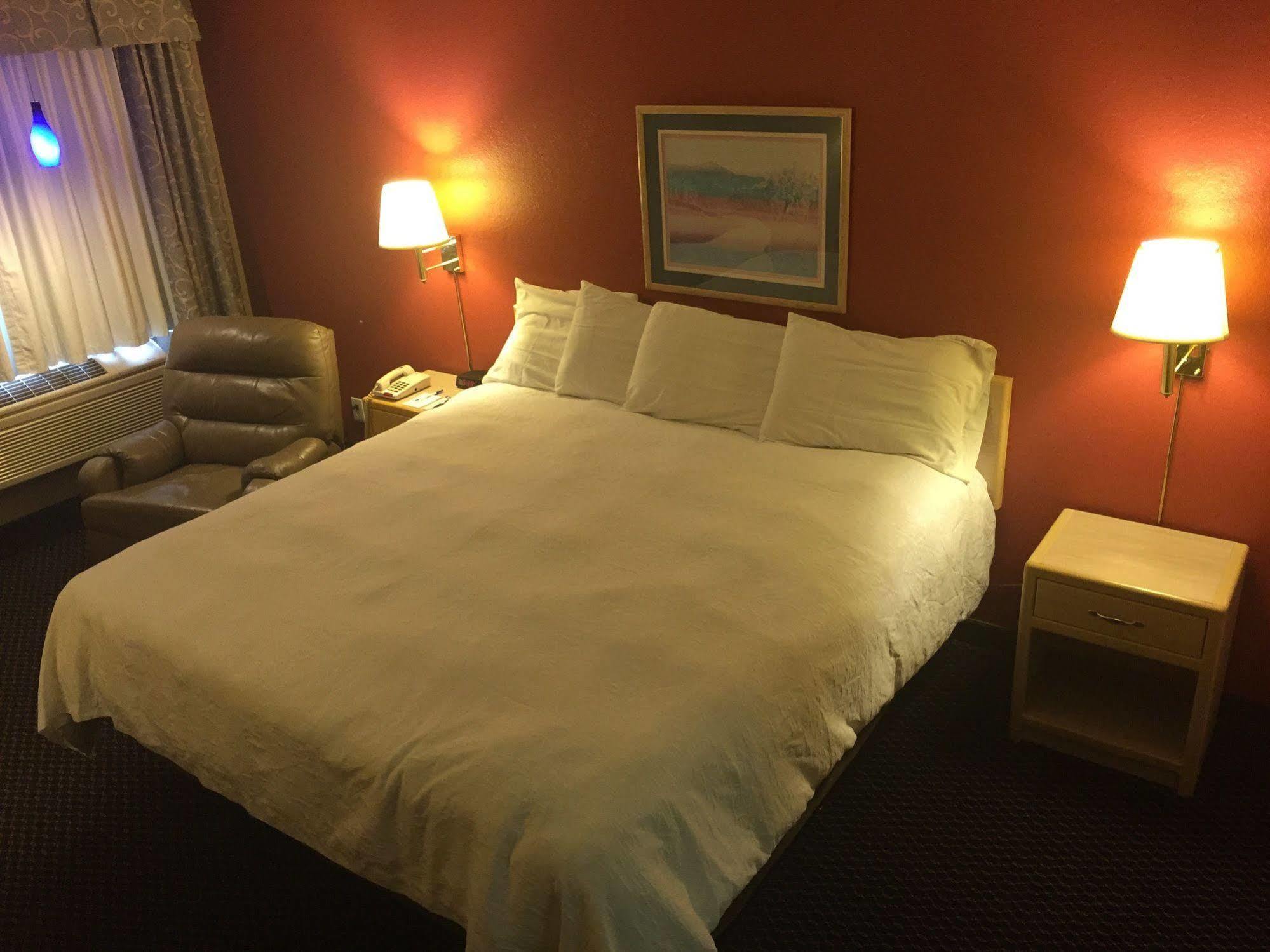 Americas Best Value Inn - Garden City Dış mekan fotoğraf