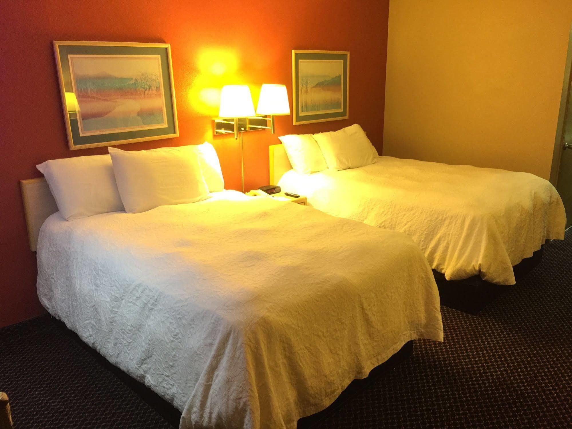 Americas Best Value Inn - Garden City Dış mekan fotoğraf